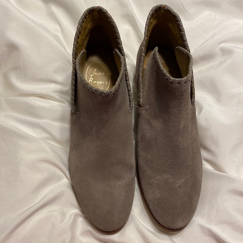 Jack Rogers Grey suede booties